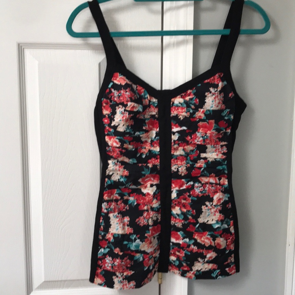 Bailey44 top